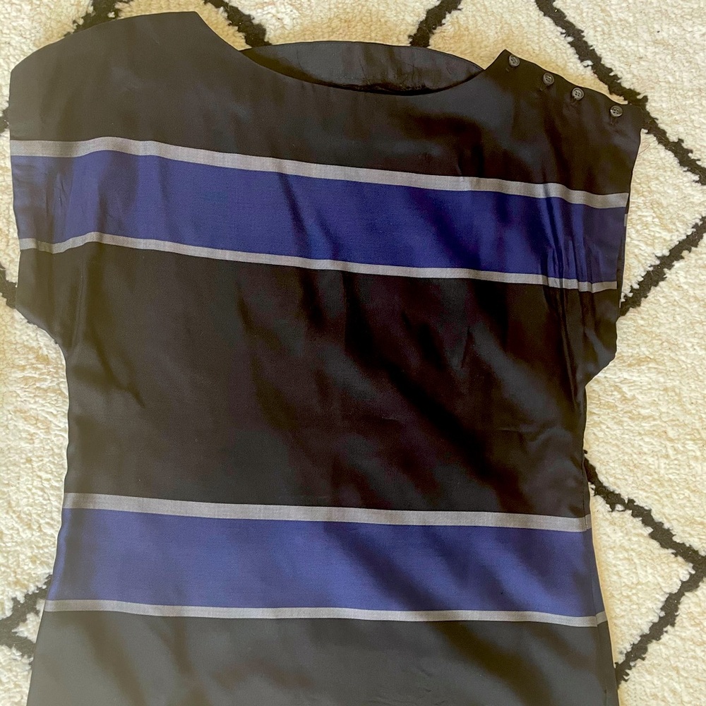 Boxy Perry Ellis Top size 4